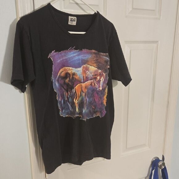 Anvil Vintage Black Tee with Vibrant Horse Design - Picture 4 of 5